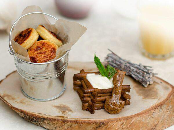 Васнецовъ - Ведерко творожных сырников