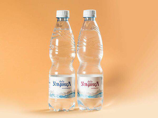 MADAME MARY WONG - Вода минеральная Ульянка