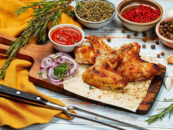 Горки 10 - Куриные крылышки