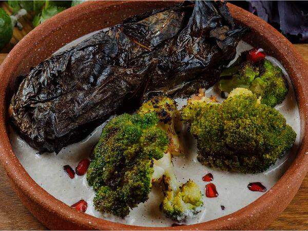 Дэда - Лосось в кеце с листьями винoграда