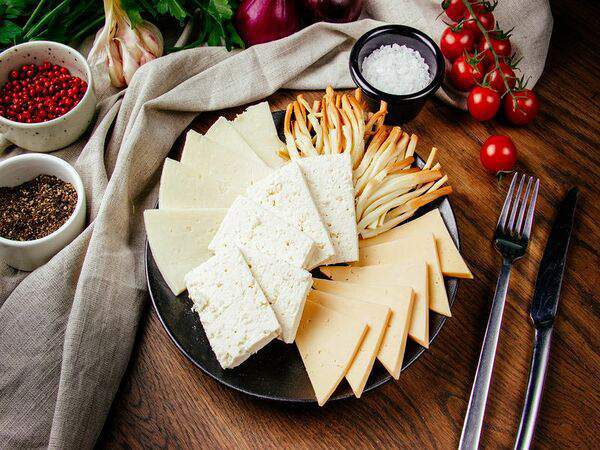 Shashlik-Mashlik - Сырное ассорти