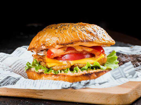 Viver - Фирменный бургер