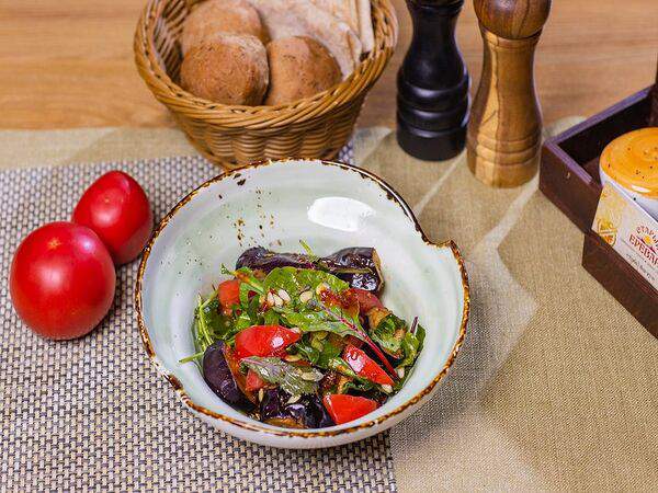 Старый Ереван - Салат с баклажанами