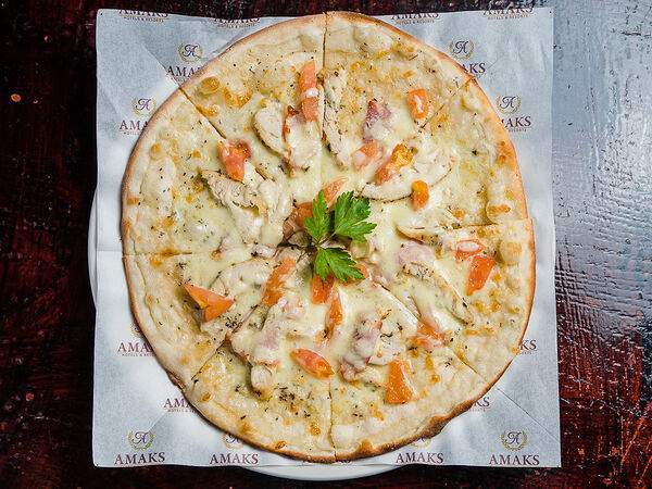 Reader's pub - Пицца с курицей и беконом