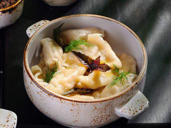 Ресторан Россия - Пельмени куриные со шпинатом