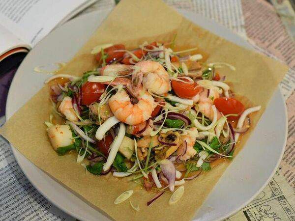 Chang noi - Салат Ям Тале