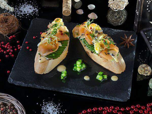 Leroy - Брускетта с сёмгой