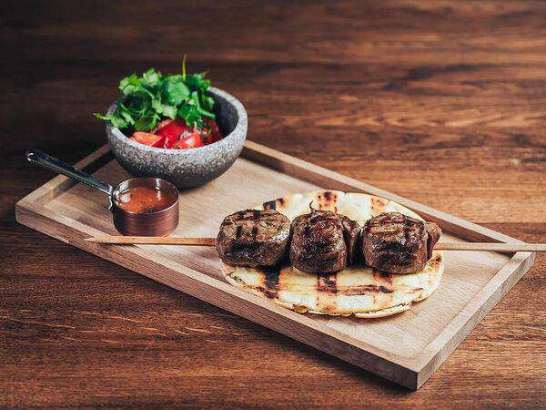 Novo. Ресторан современной русской кухни - Говядина верченая с копченым салом