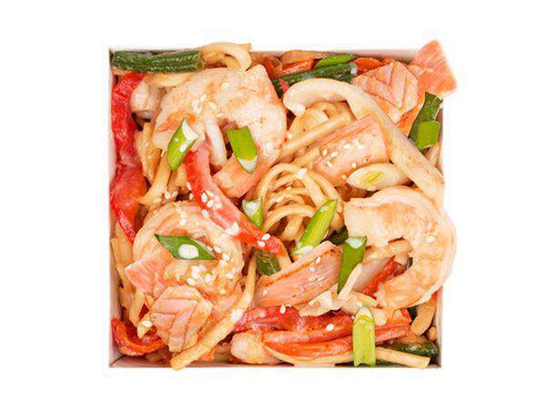 Edoo - Вок креветка, кальмар, лосось (сливочный)