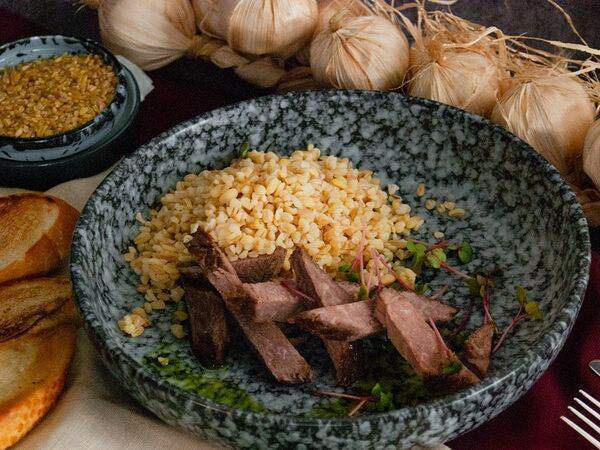 Prosto кофе & кухня - Томленая телятина с булгуром