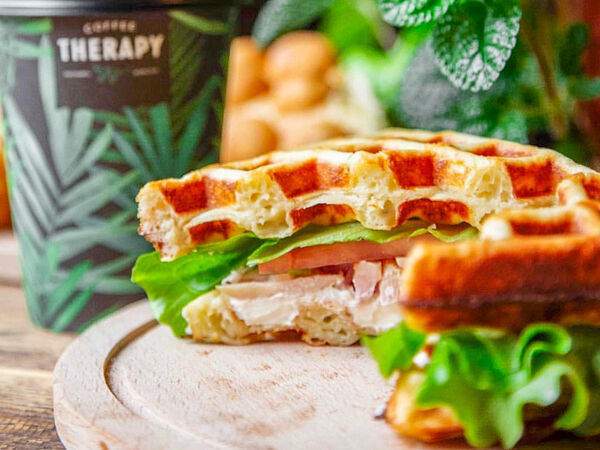 Coffee Therapy - Вафля Британский сэндвич