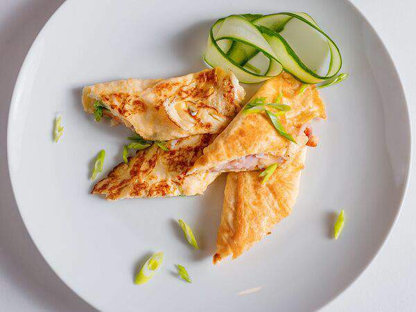 Галушка - Омлет с начинкой из ветчины и сыра