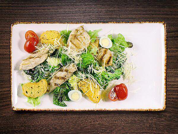 Panorama lounge bar - Цезарь с куриным филе