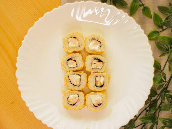 Yummy world - Жареные роллы с креветкой