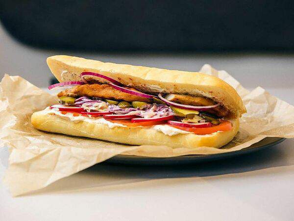 BB Cafe - Чиабатта с куриной грудкой