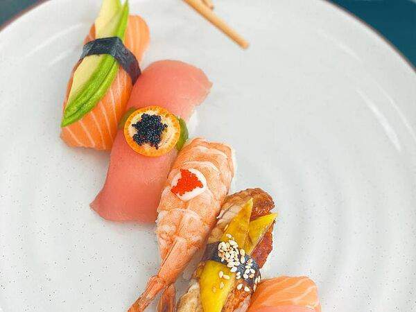 Susi Express - Суши с угрём