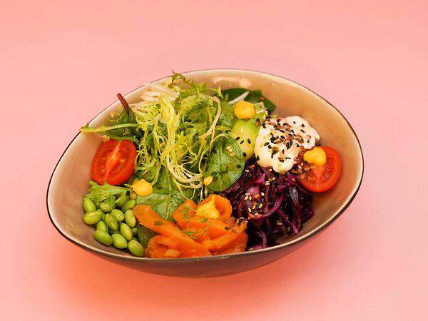 Sisters Coffee & Wine - Боул с лососем