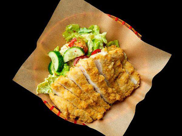 Cho хочешь? - Салат с хрустящей курицей