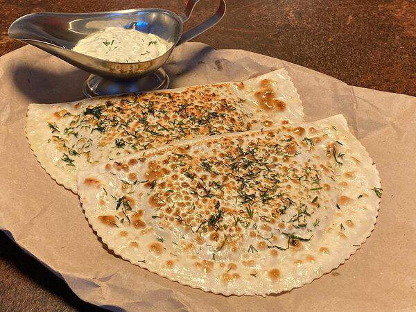 Чебуречная - Янтык с курицей, грибами и сыром