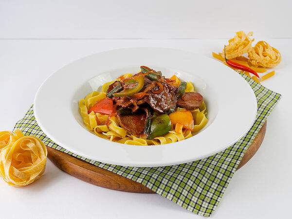 Mamma Mia - Паста Пепероната