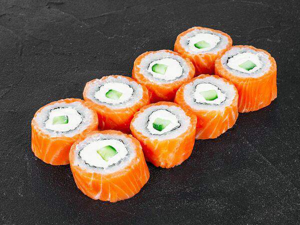 Быстрый лось - Ролл Филадельфия с огурцом