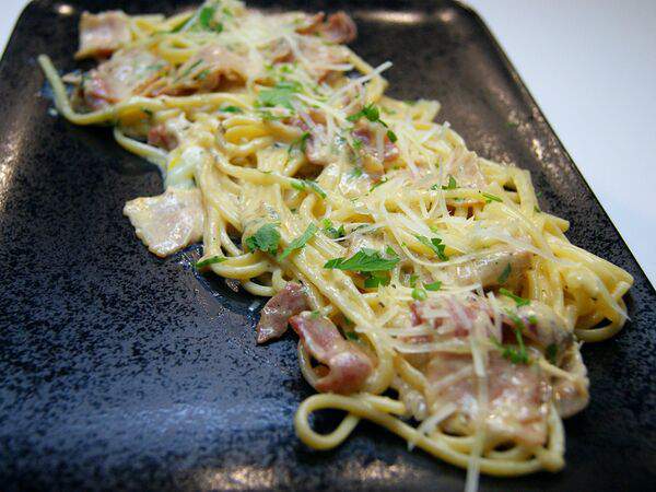 Дайте две - Спагетти карбонара