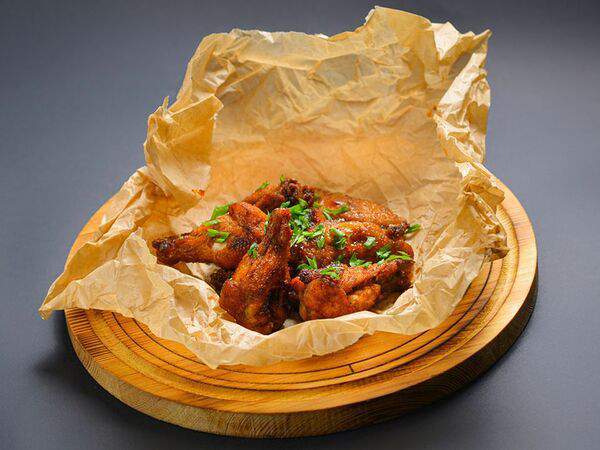 Krug - Куриные крылья в сладком чили соусе
