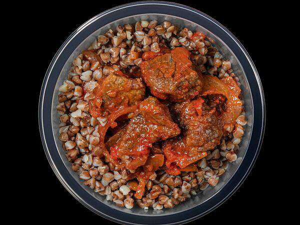 Eattery - Гуляш из говядины с гречкой Life