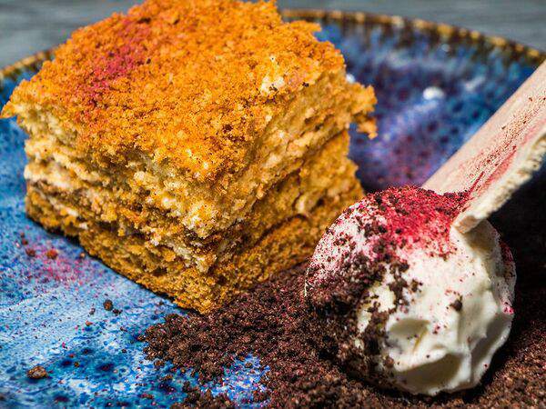 Nuahule - Пчёлкин Кейк