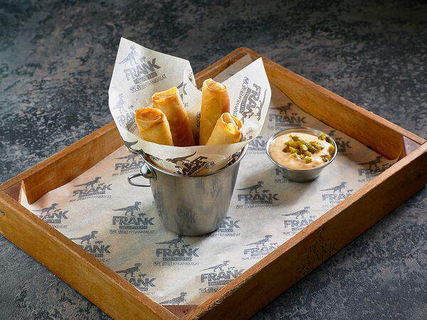 Frank by Баста - Жареные спринг-роллы c курицей