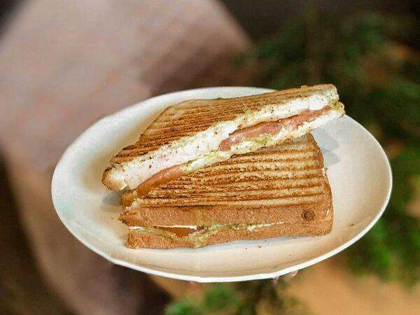 Just coffee - Сэндвич с курицей