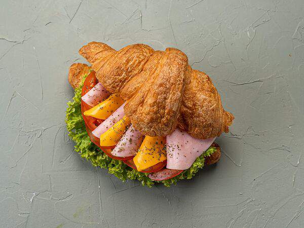 Bakery Mindal - Круассан Ветчина и сыр