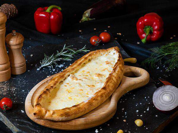 Merhaba - Пиде с сыром