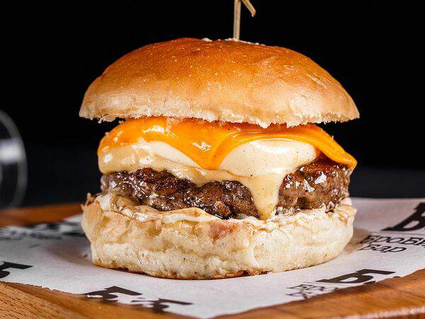 Б&Б Бар - Бургер Четыре сыра