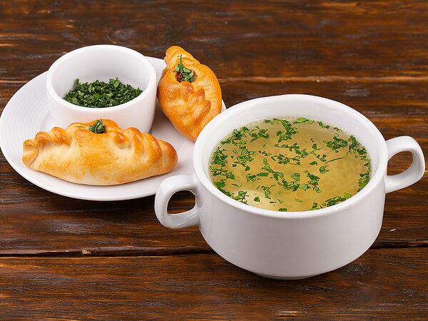 Бани Алексеева - Суп Куриный бульон с расстегаями