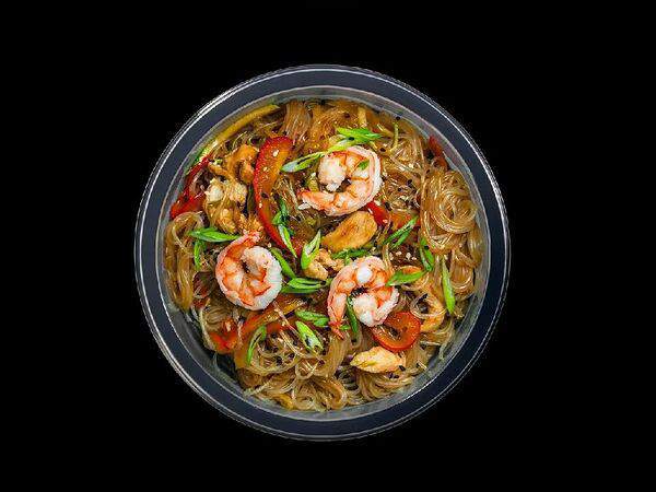 Eattery - Фунчоза с курицей, креветками и овощами