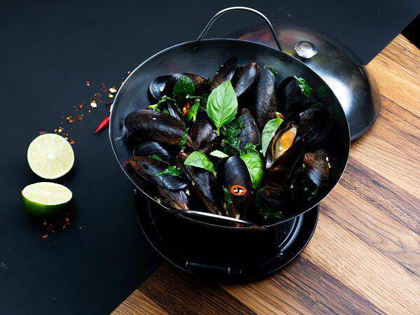 Pad thai asianbistro - Мидии Тай стайл