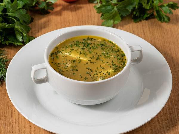 Ресторан Компания - Куриный бульон с домашней лапшой