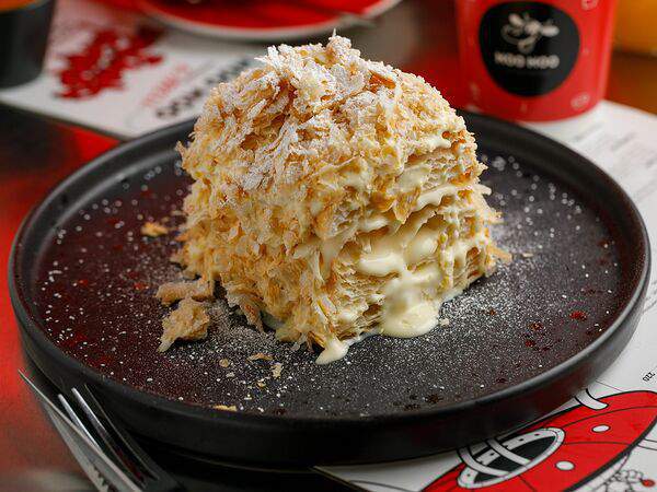 Moo Moo Burgers & Grill - Торт Наполеон