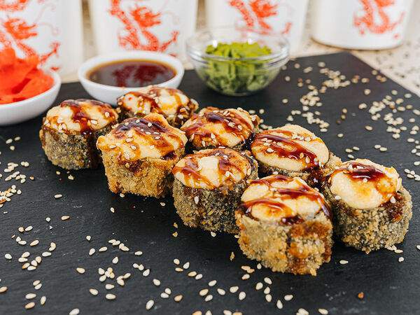 Wok & Sushi - Ролл Динамит сливочный лосось