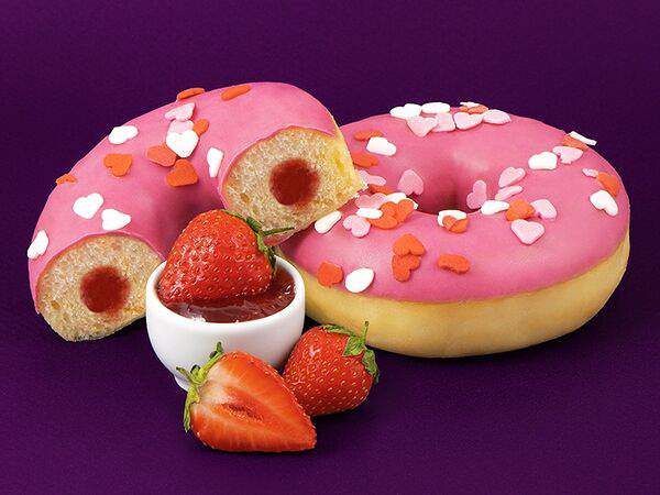 Читмил пончик - Пончик ЛавДон на День святого Валентина с клубничной начинкой