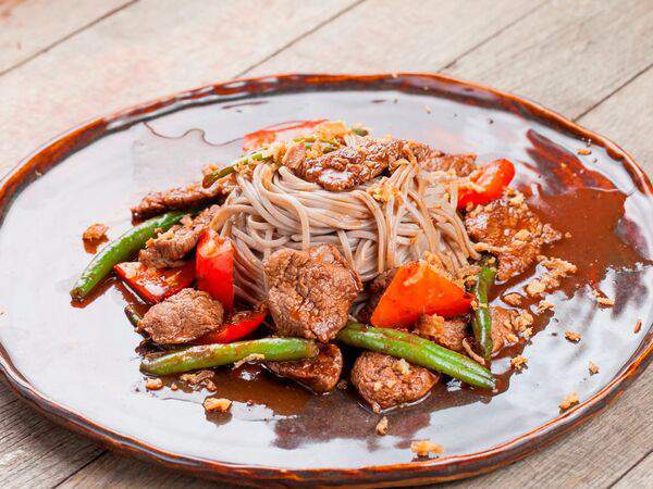 Томми Lee - Лапша с телятиной Black Pepper