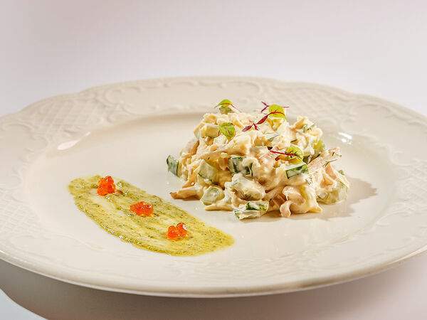 1913 год - Салат с кальмаром и малосольным огурчиком