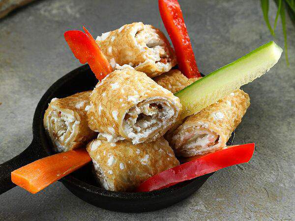 Арт-кафе Африка - Рулетики из блинов