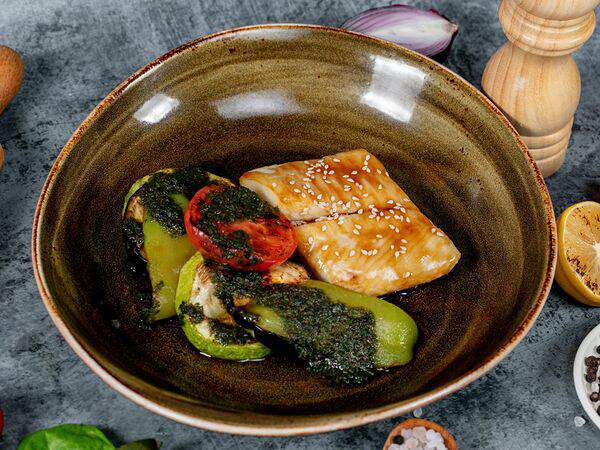 Liga Pub - Тихоокеанский палтус с овощами гриль