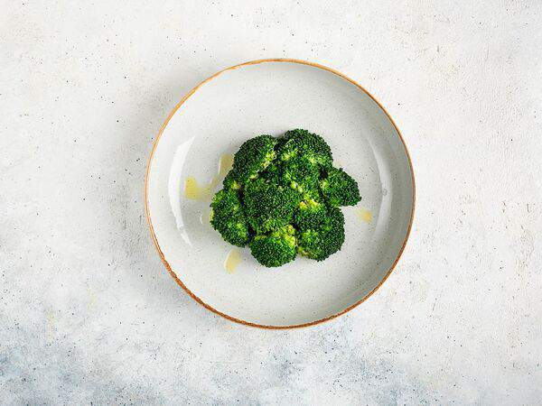 К11 - Брокколи на пару с оливковым маслом