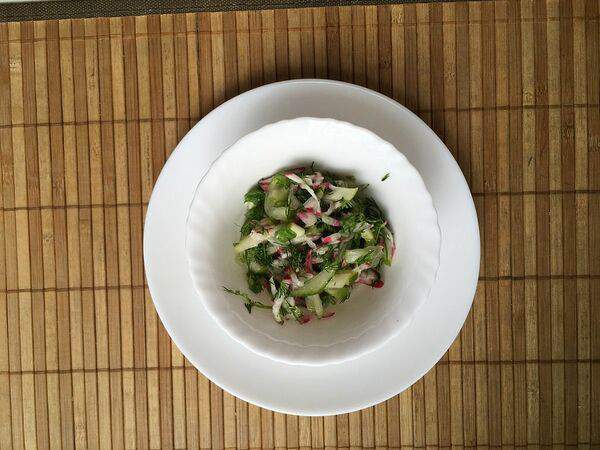 Кафе Мария - Салат из редиса со свежим огурцом