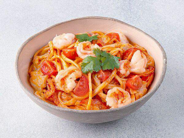 Сакура - Вок Том Ям с креветкой