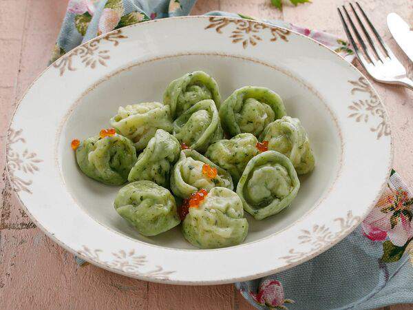 Катюша - Пельмени с ладожской щукой, топлёным маслом и красной икрой