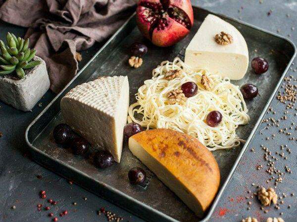 Батони - Сыр имеретинский